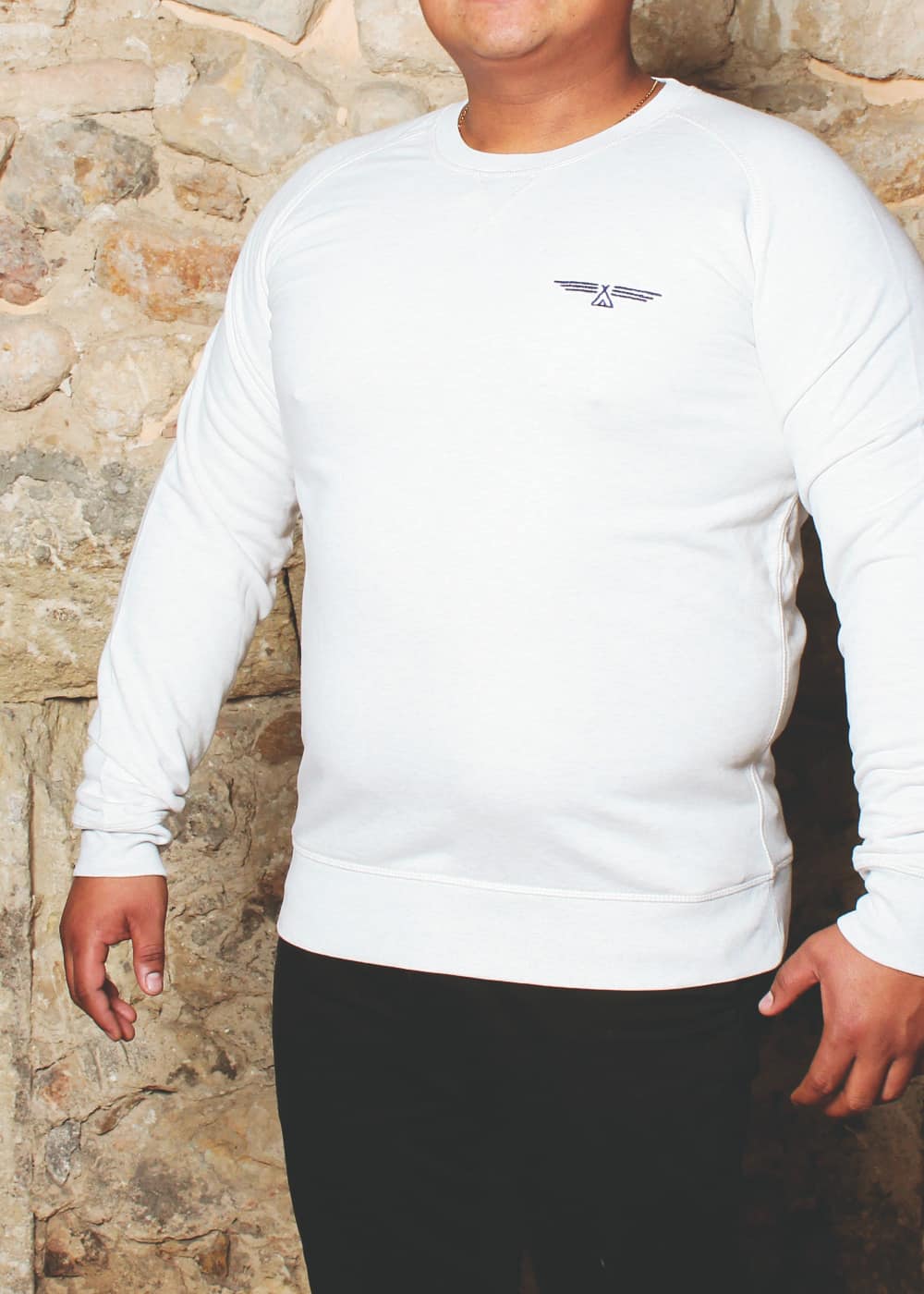 Sweat col rond brodé écru